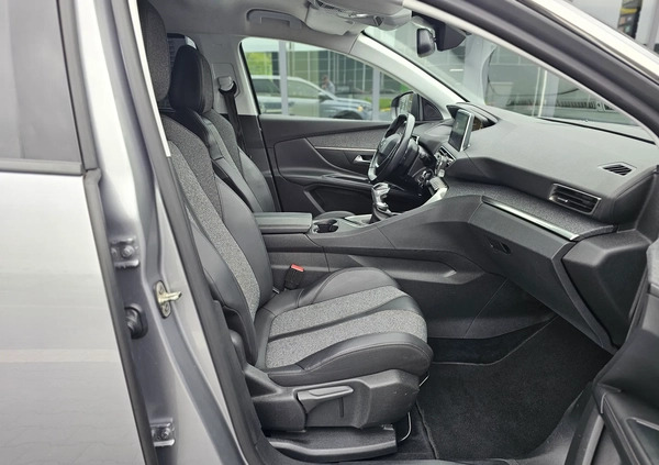 Peugeot 5008 cena 59900 przebieg: 129331, rok produkcji 2018 z Siemianowice Śląskie małe 781